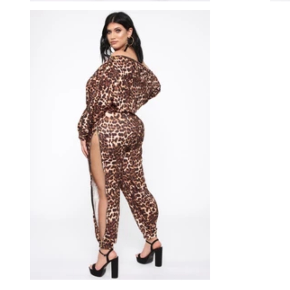 Leopard Jumpsuit - Picture 2 of 5